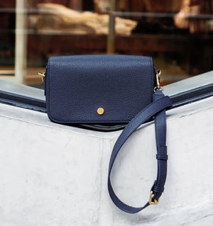 Original Deb Essential Oil Purse Navy