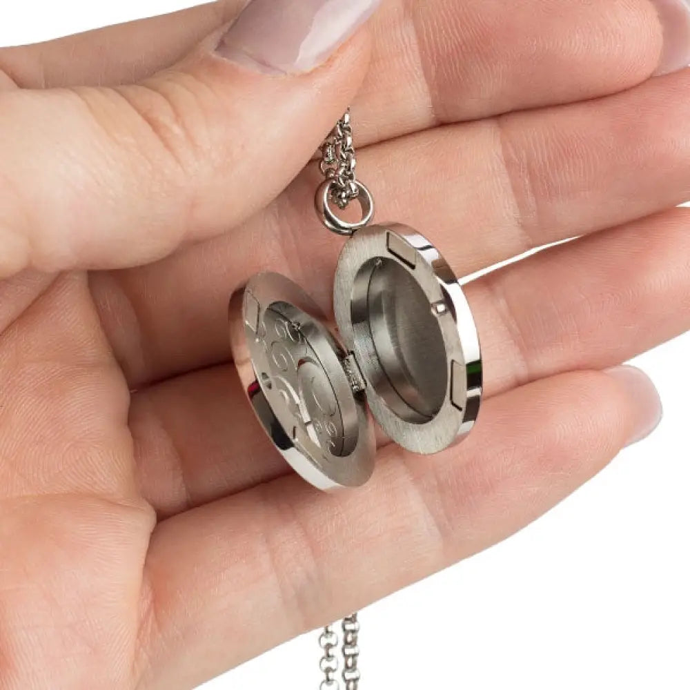 Swirl Diffusing Locket