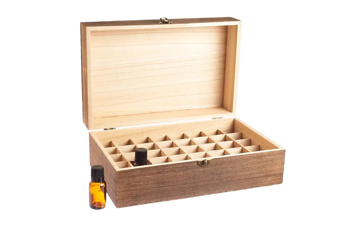 Feathergrain Wood Essential Oils Box (Holds 40 Vials)